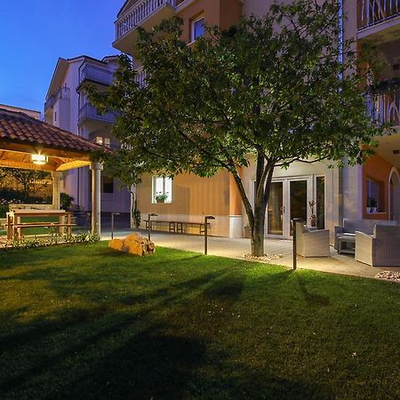 Apartments Mec & Tik Split Luaran gambar