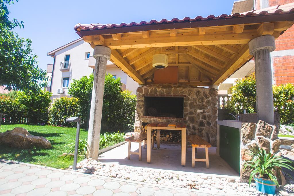 Apartments Mec & Tik Split Luaran gambar
