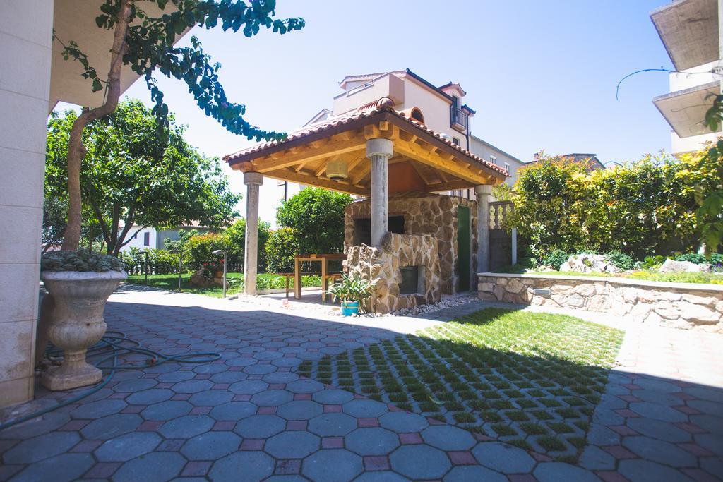 Apartments Mec & Tik Split Luaran gambar